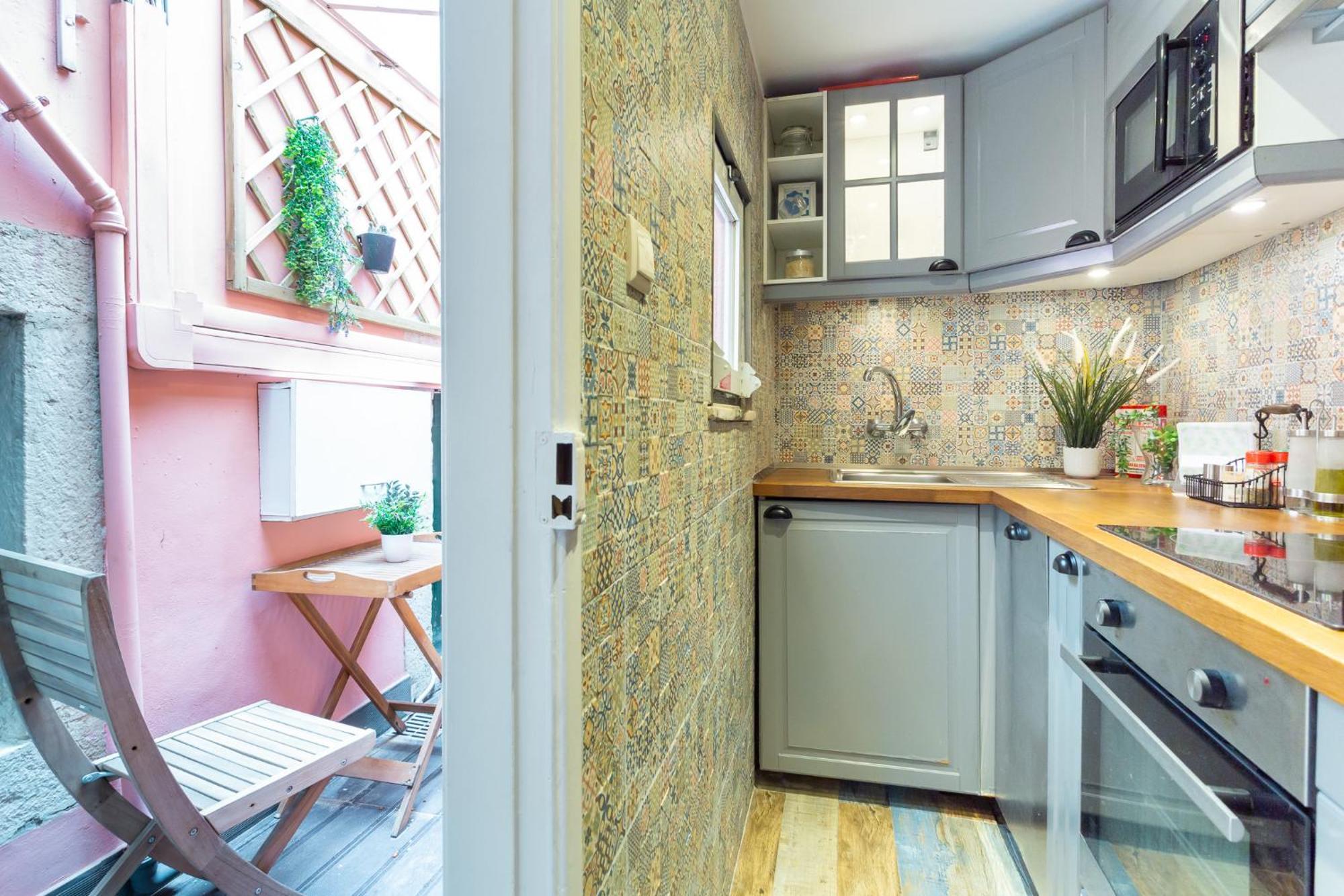 Camoes Lounge Apartment W/Courtyard Lisbon Bagian luar foto